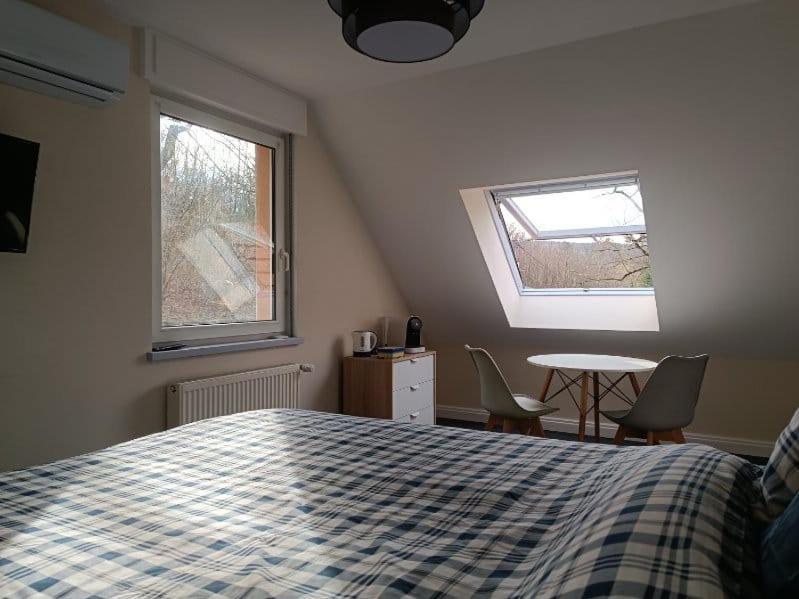 La Fontaine Aux Enfants - Gr5 - Chambre Avec Sdb Privee Abreschviller 外观 照片